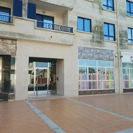 Con Piscina En Fonte De Ons4 דירה רבולטה